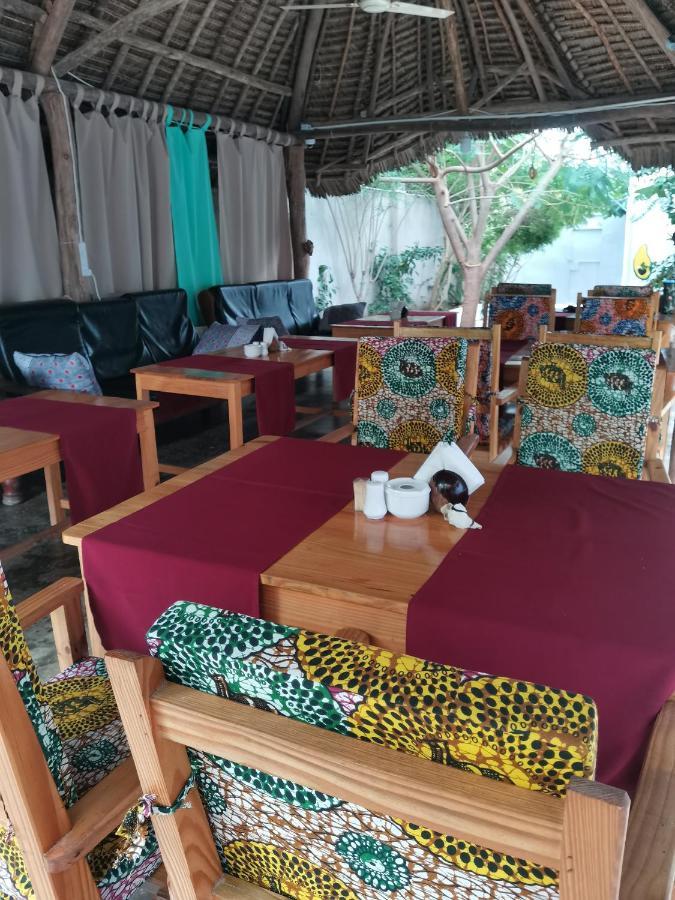 Bed and Breakfast Savi House Nungwi Exterior foto