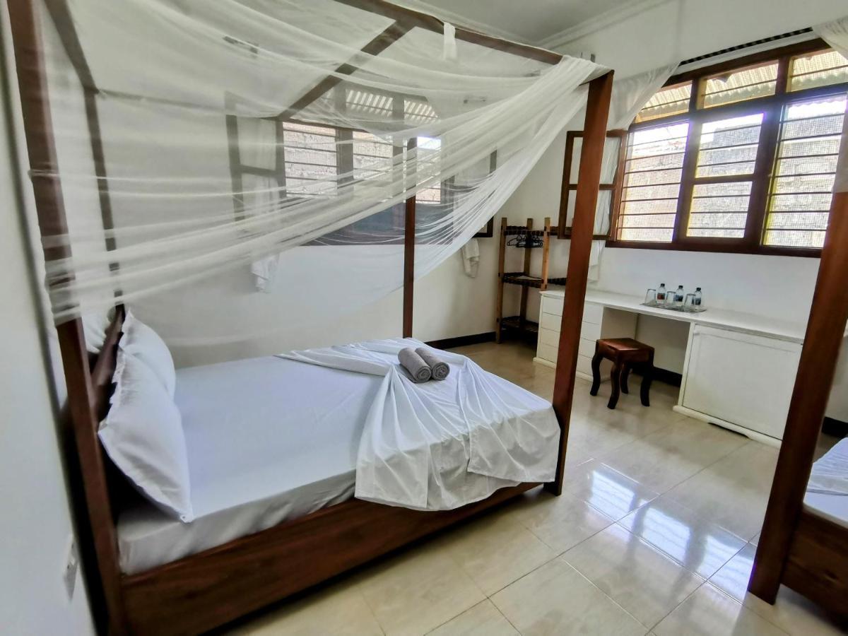 Bed and Breakfast Savi House Nungwi Exterior foto