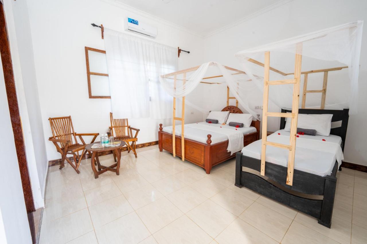 Bed and Breakfast Savi House Nungwi Exterior foto